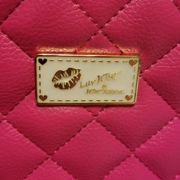 Betsey Johnson large purse. - Picture 2 of 5
